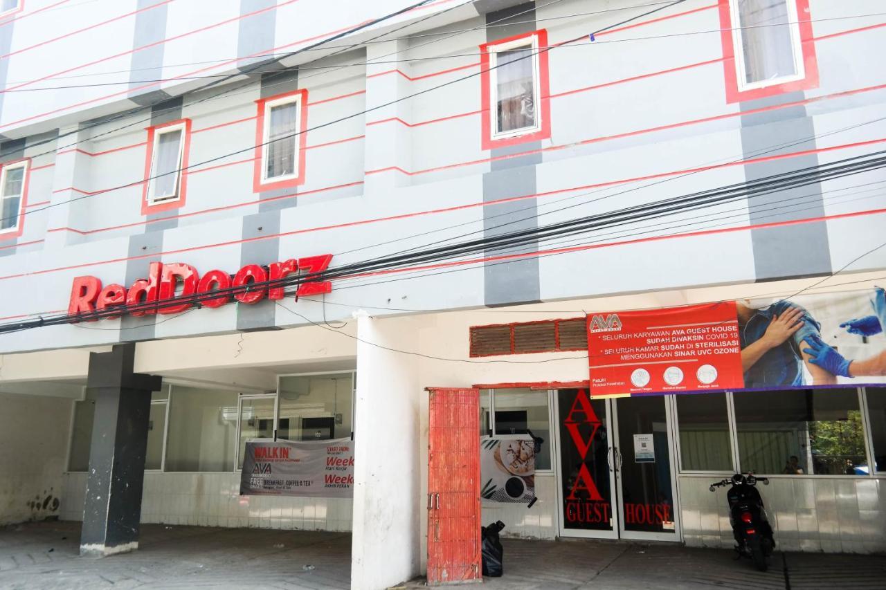 Reddoorz At Jalan Somba Opu Losari 마카사르 외부 사진